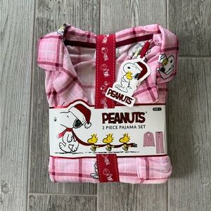 Women’s Christmas peanuts snoopy & Woodstock Plaid Pink Pajama Set - size large